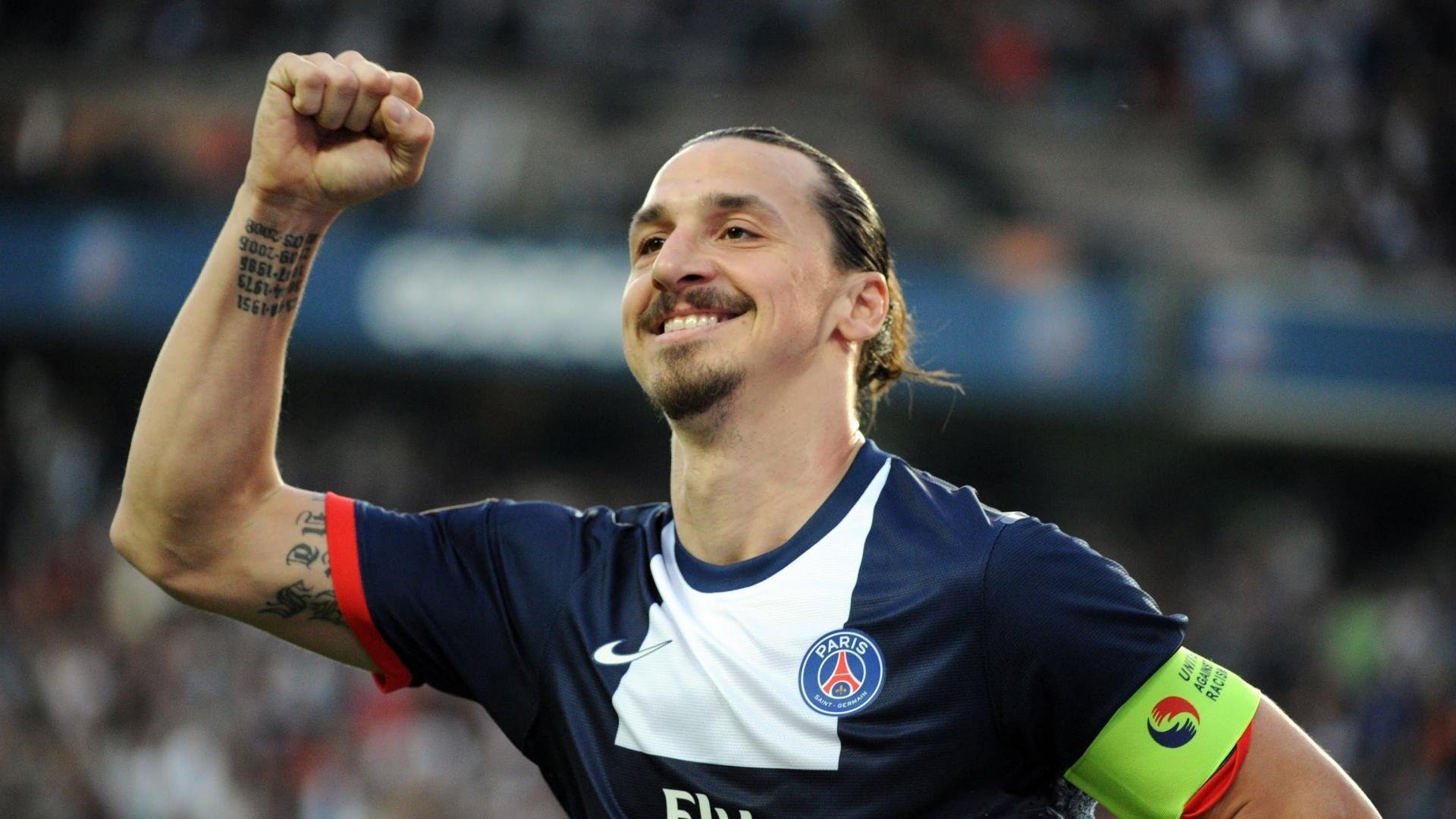 利物浦球迷创纪录上座率,安菲尔德沸腾,利物浦allez